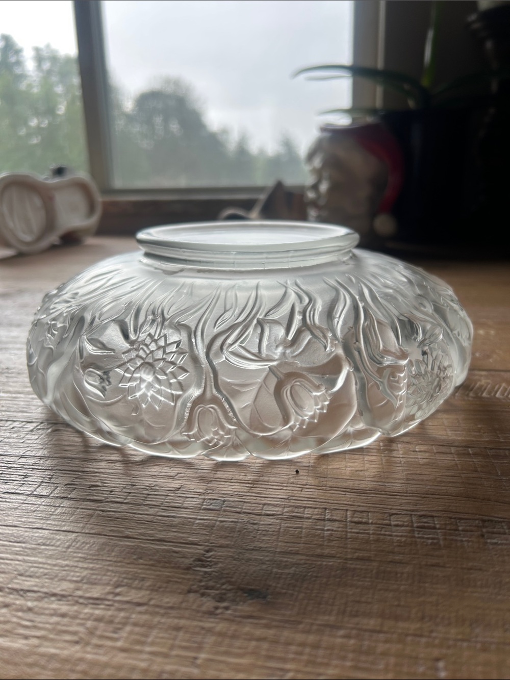 Fenton Water Lillies Lily Frosted Velvet Satin Glass Console Bowl